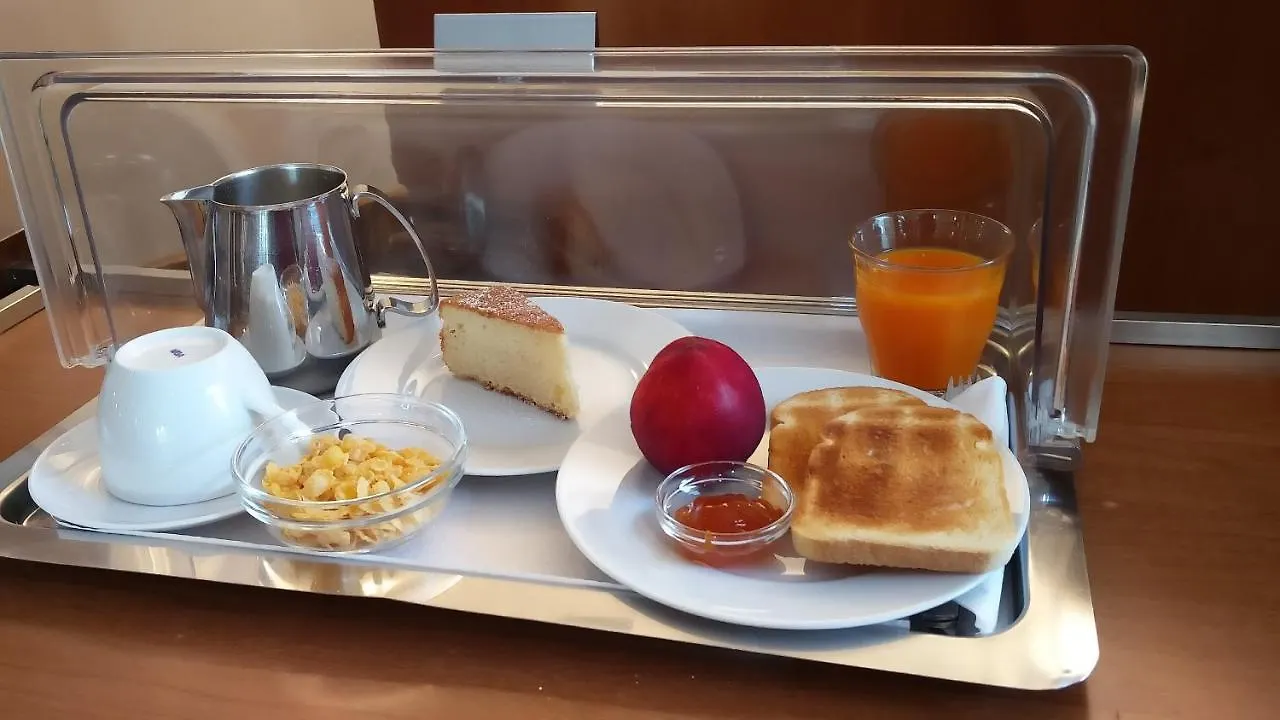 Hotel Postumia Dossobuono 3*,  Italien