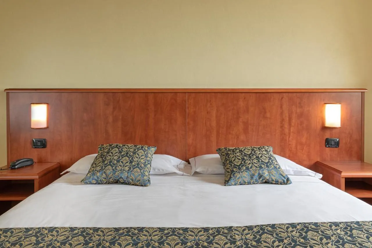 Hotel Postumia Dossobuono 3*,  Italien