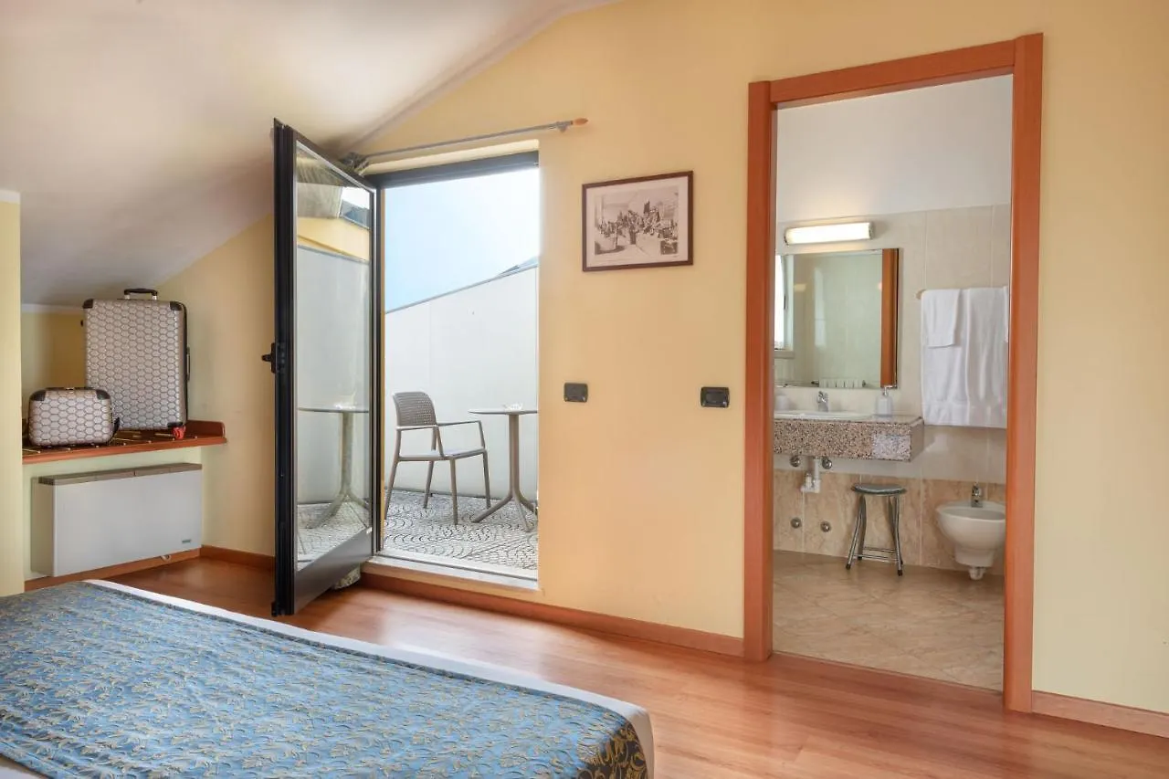 Hotel Postumia Dossobuono