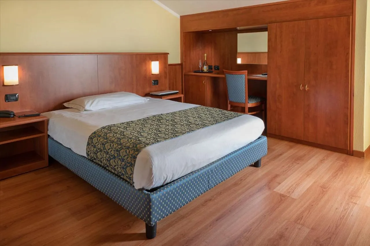 Hotel Postumia Dossobuono