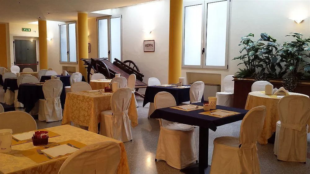 Hotel Postumia Dossobuono