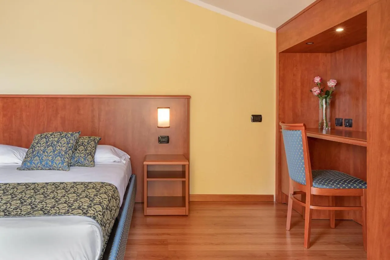 Hotel Postumia Dossobuono